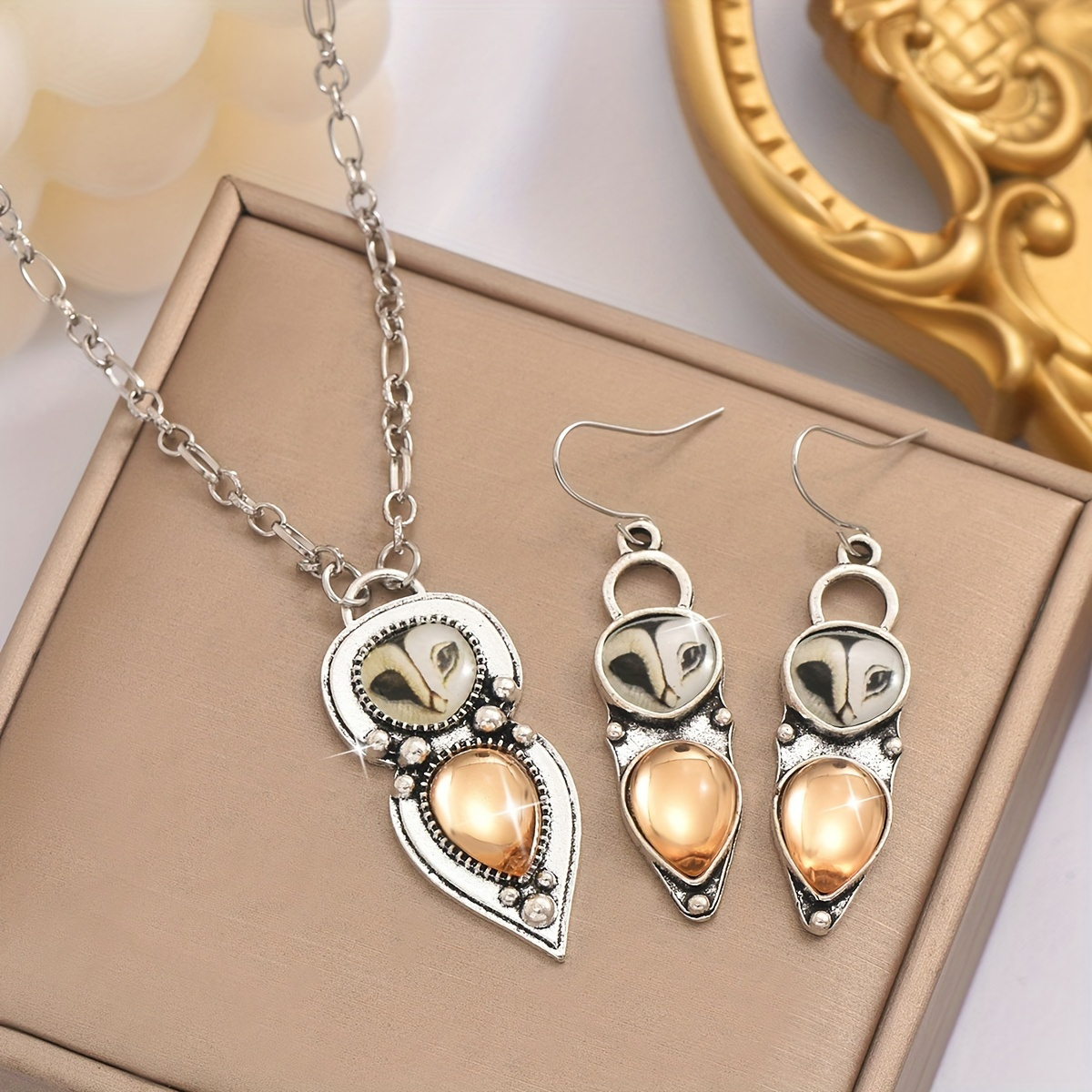 

2 Pieces/ Set Of Brand New Retro Owl Design Pendant Necklace Earrings Women's Fashion Jewelry Set, Bohemian Style, Suitable For Daily Accessory Set