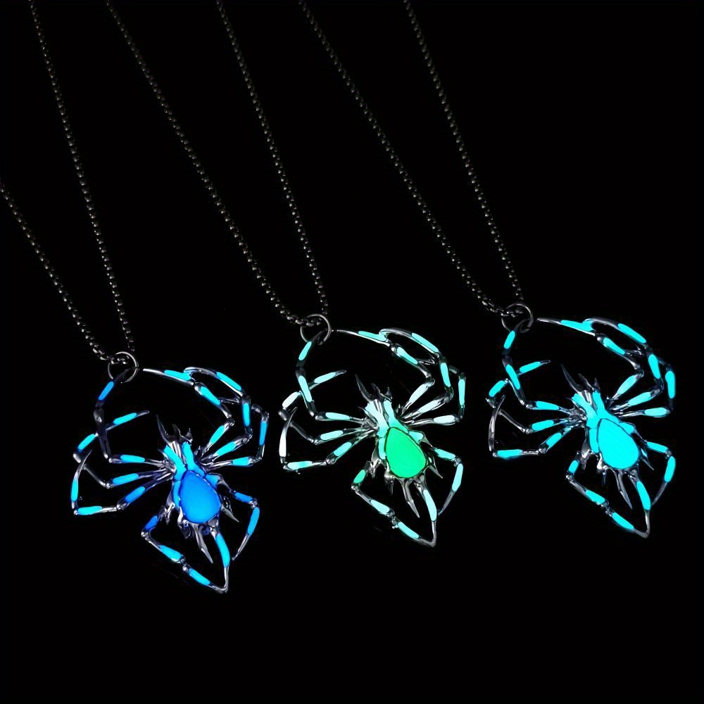 

Creative 3d Glowing Insect Spider Unisex Necklace Cool Punk Hip-hop Pendant Stainless Steel Chain Classic Jewelry Festival Halloween Clothing Accessories Dress Up Gift