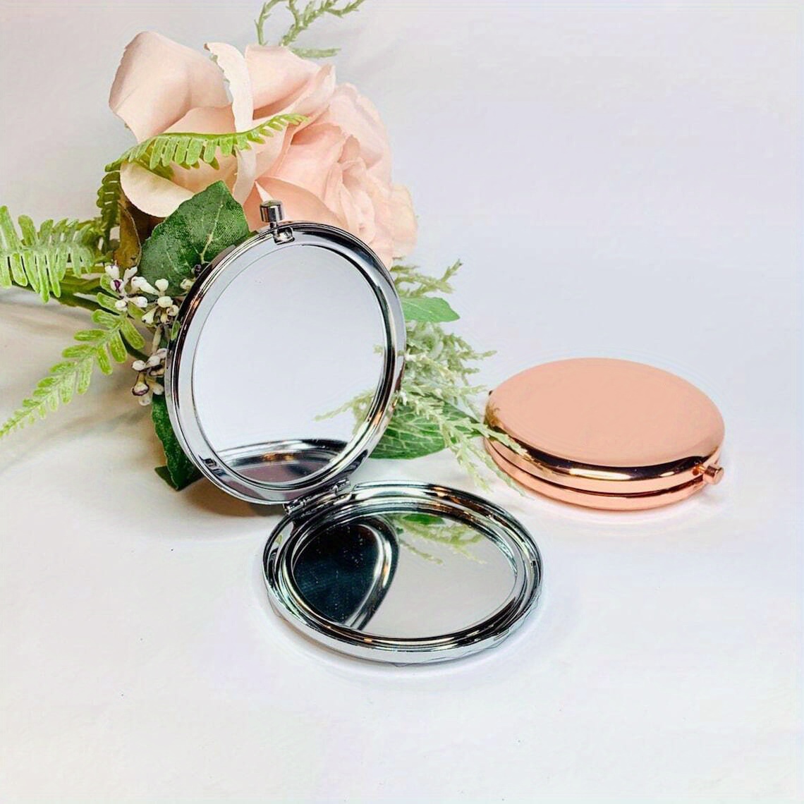 

Personalized Compact Folding Makeup Mirror - Perfect Gift For Daughters, Sisters & - Ideal For Birthdays, Christmas, Halloween & Weddings, 4 Color, Hollow And Solid, Pocket