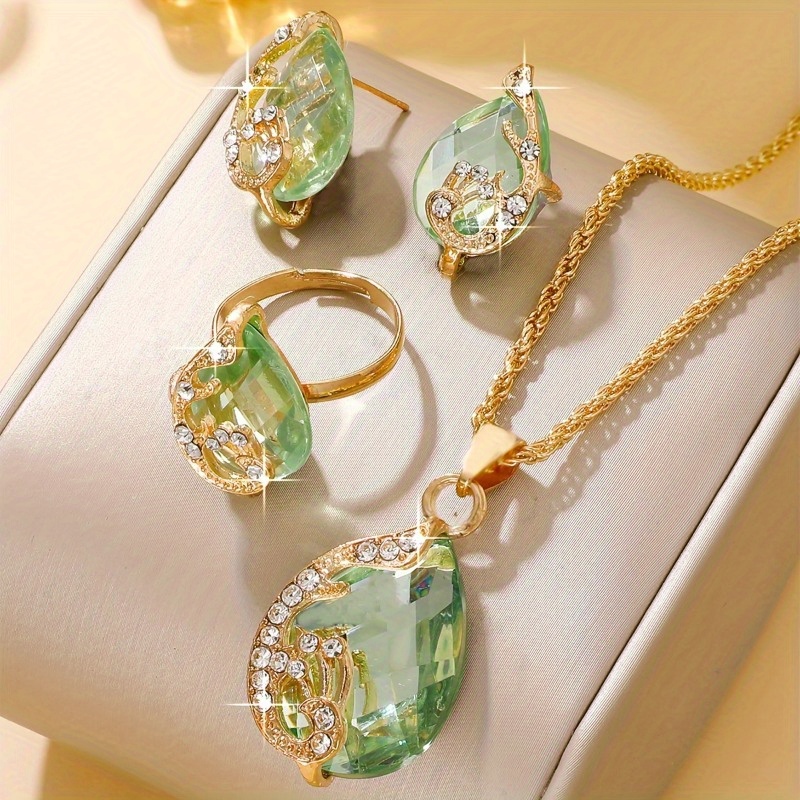 

An Elegant Set Of Women's Fashion Jewelry, Luxurious Tear Glass Rhinestone Pendant Necklace And Earrings And Rings, Attractive Gifts For Women