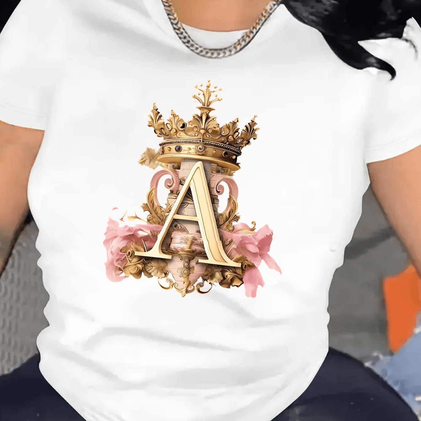 

Golden Crown & Letter Print Comfy T-shirt, Round Neck Short Sleeve Sports Tee, Women's Activewear