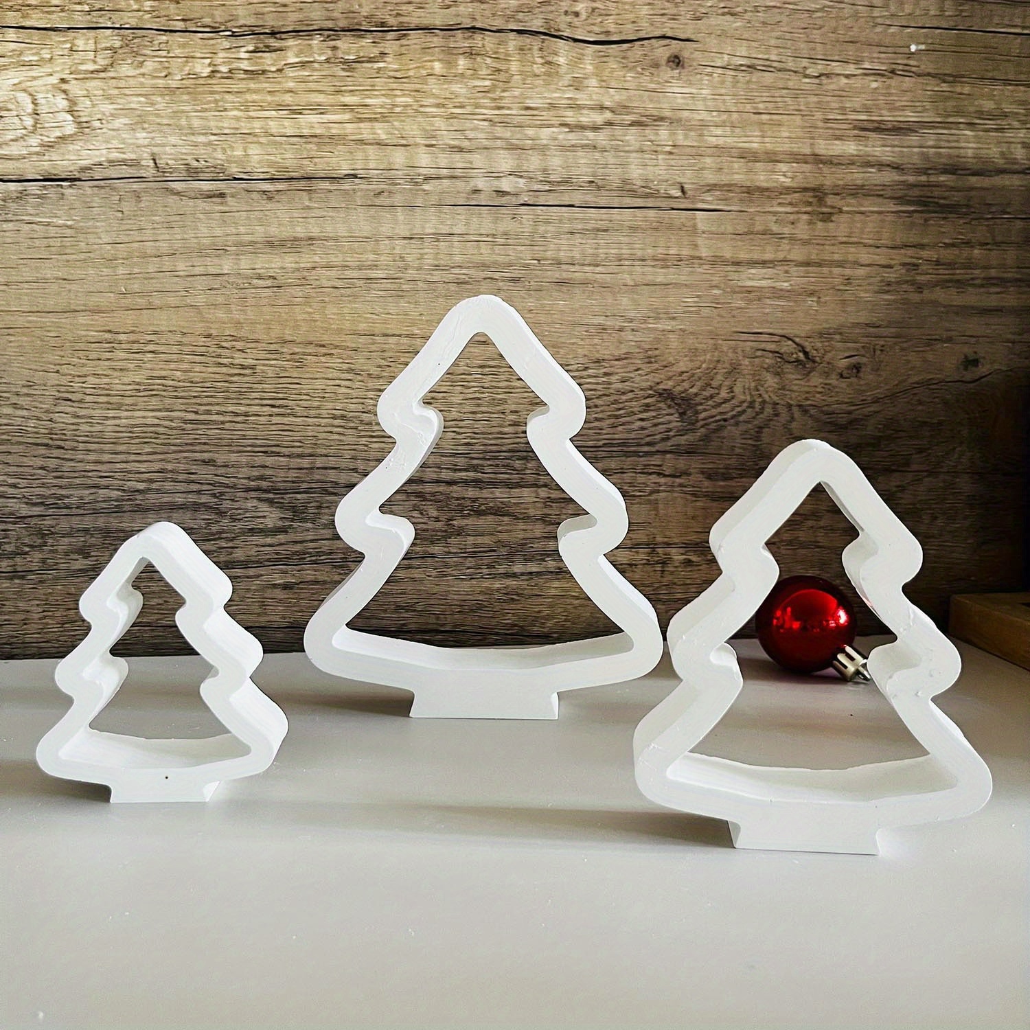 

Ensemble de 3 moules en silicone pour sapin de Noël pour l'artisanat - Tailles grande, moyenne et petite avec design creux pour ornements en plâtre et résine époxy