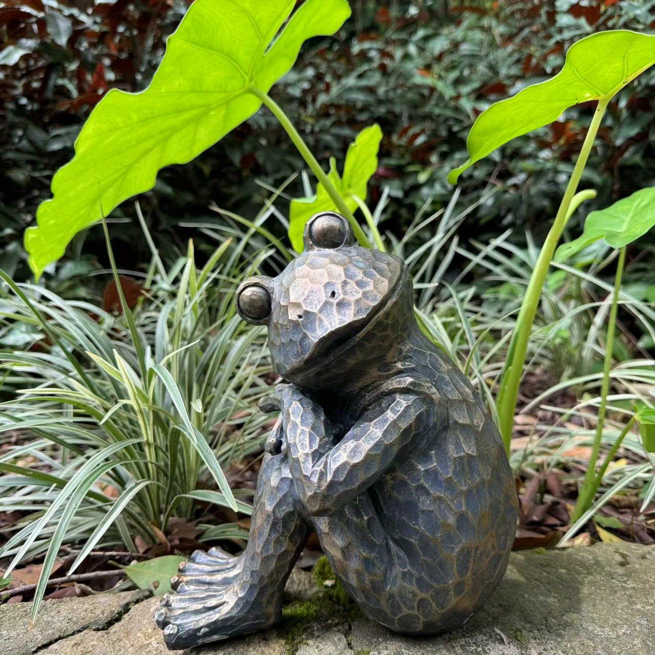 Image of Metallic Frog Resin Sculpture – Contemplative For Indoor & Outdoor Decor, Garden, Lawn, And Tabletop Accent, Frog Garden Decor