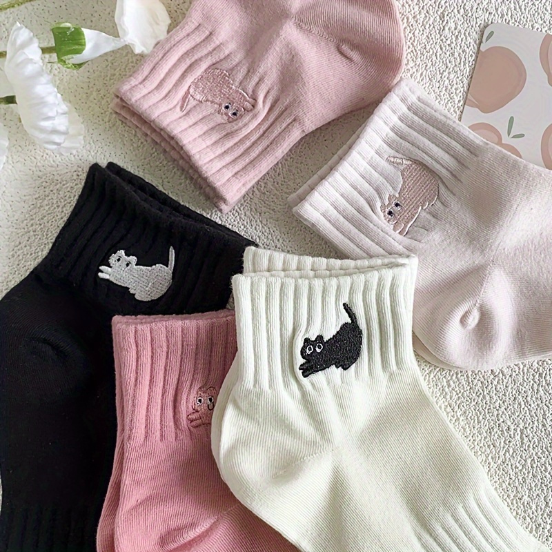 

5 Pairs Adorable Cat Embroidered Short Socks - Soft, Breathable, College Style Womens Stockings & Hosiery With Cute Designs And Comfortable Fit For Everyday Wear