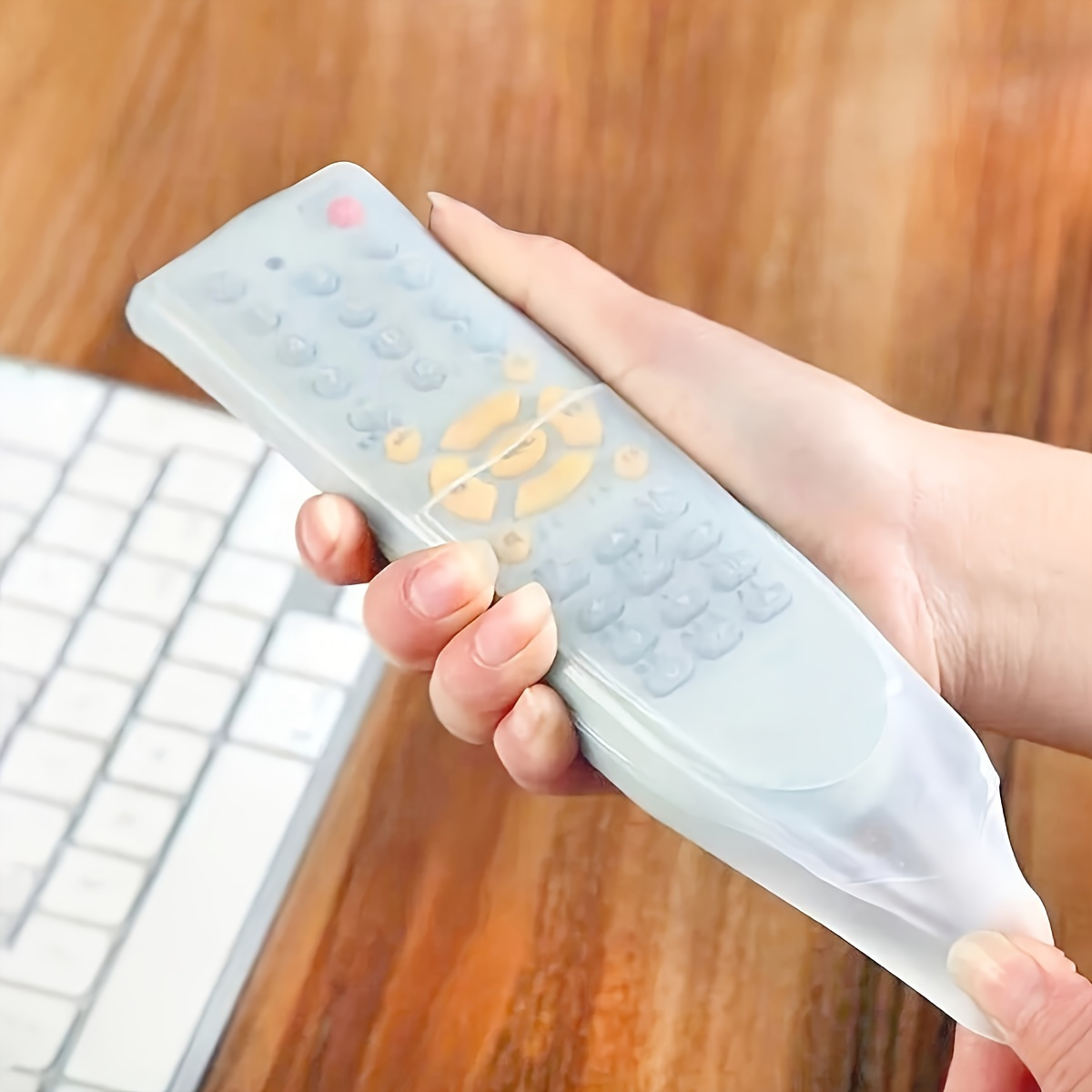 1pc Clear Remote Control Case with Storage Shelf - Transparent Dustproof Protective Cover, Scratch-Resistant TV/Air Conditioner Remote Protector Sleeve, Precise Button Cutouts & Fit for Home Theater, Gaming Consoles, Media Players (No Batteries/Electronics), Minimalist Design, Flexible Material, Highquality Protector, Av Enthusiasts