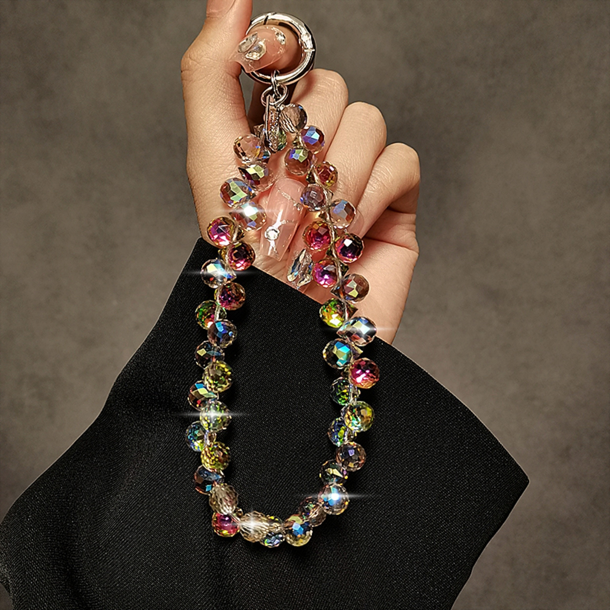 

Luxury High-end Crystal Beads Bracelet Wrist Short Lanyard Strap Clip Phone Case Keychain Pendant Fashion