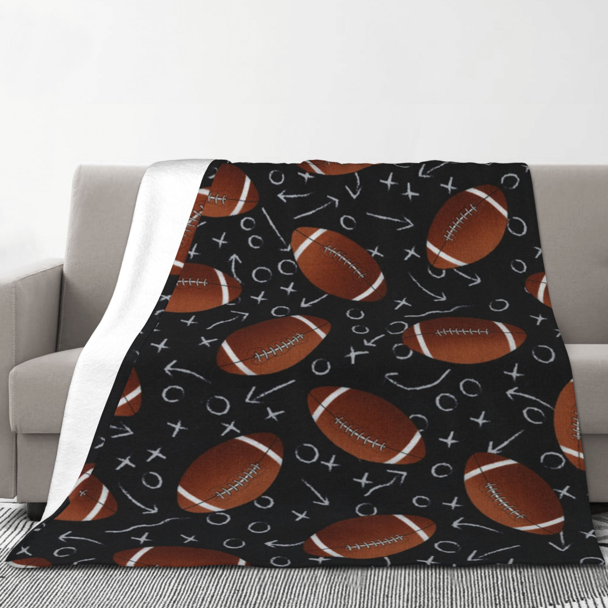 

Cozy Football-themed Flannel Throw Blanket - Perfect For Couch, Bed, Office, And Travel - Ideal Gift For Sports Fans, Weddings, And Birthdays