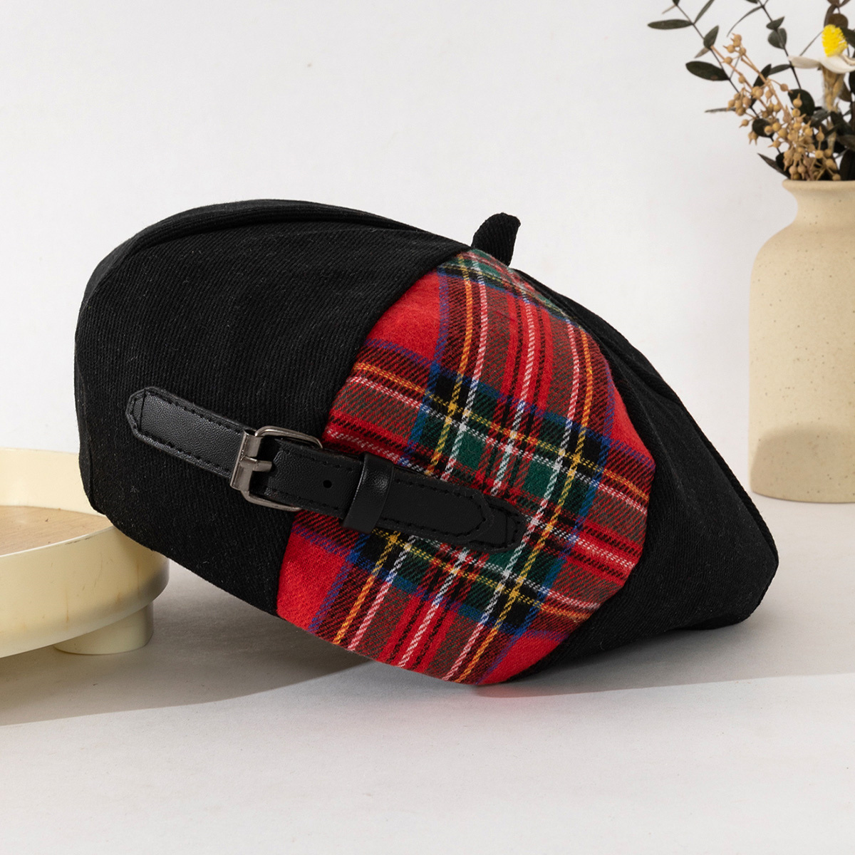 Image of Women's Early Spring Lightweight Red Plaid Octagonal Hat, Fashionable Belt Decorated Beret, Suitable For Daily Wear, Best Gift For Mother's Day