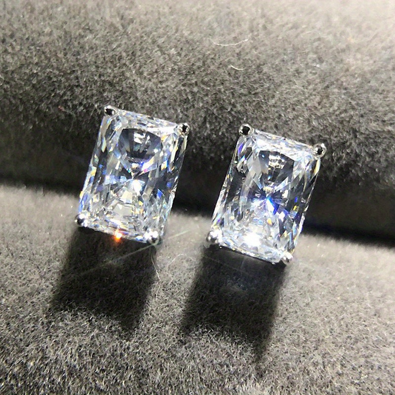 

New Earrings Classic Four-claw Square Diamond Zircon Stud Earrings Copper Plated White Golden Jewelry