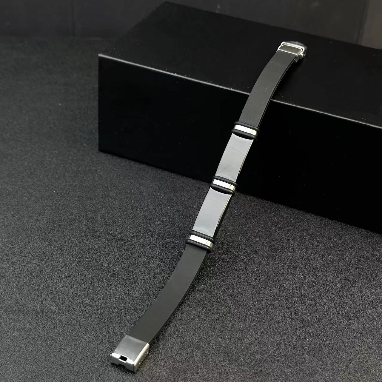 Men's Adjustable Cuff Bracelet with Gunmetal Plating