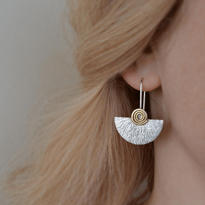 

Pair Of Vintage Half-moon Spiral Geometric Minimalist Style Copper Silvery Golden Earrings For Women's Gatherings And Daily Wear