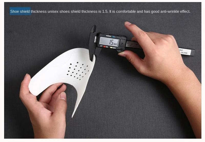 Set of 4 Shoe Crease Protectors Designed to Stretch The Toe Area of Sneakers And Prevent Wrinkles And Folds.