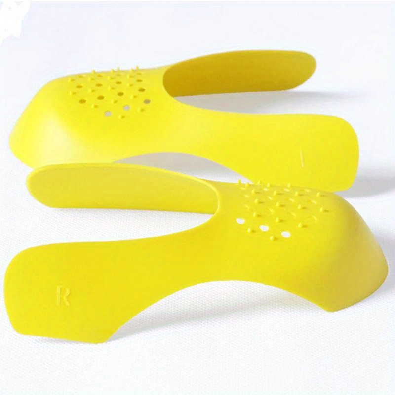 Set of 4 Shoe Crease Protectors Designed to Stretch The Toe Area of Sneakers And Prevent Wrinkles And Folds.