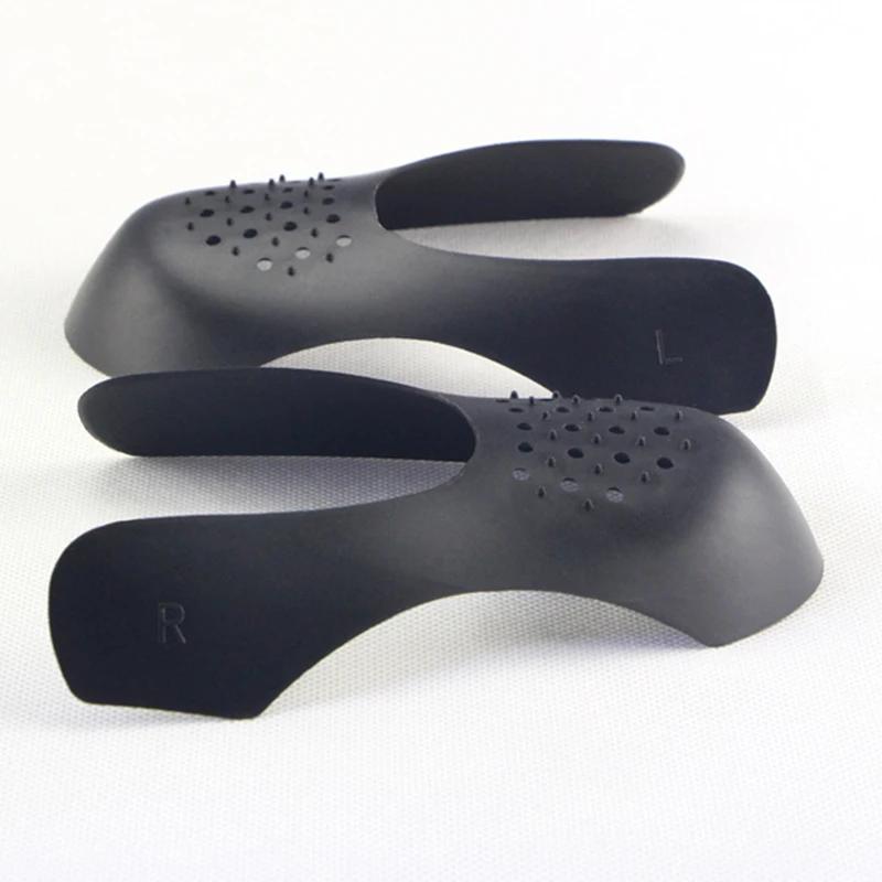 Set of 4 Shoe Crease Protectors Designed to Stretch The Toe Area of Sneakers And Prevent Wrinkles And Folds.