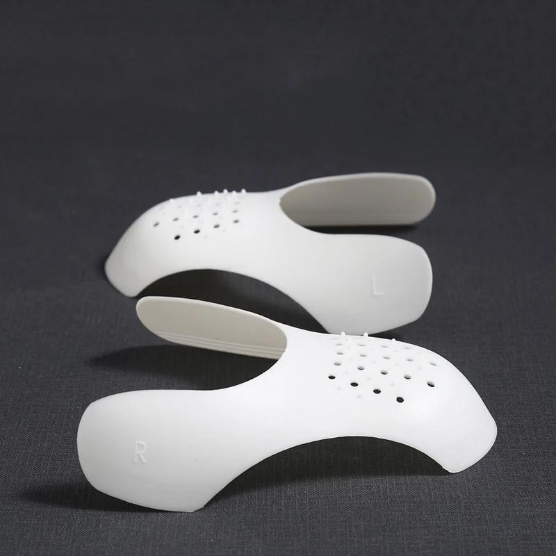 Set of 4 Shoe Crease Protectors Designed to Stretch The Toe Area of Sneakers And Prevent Wrinkles And Folds.
