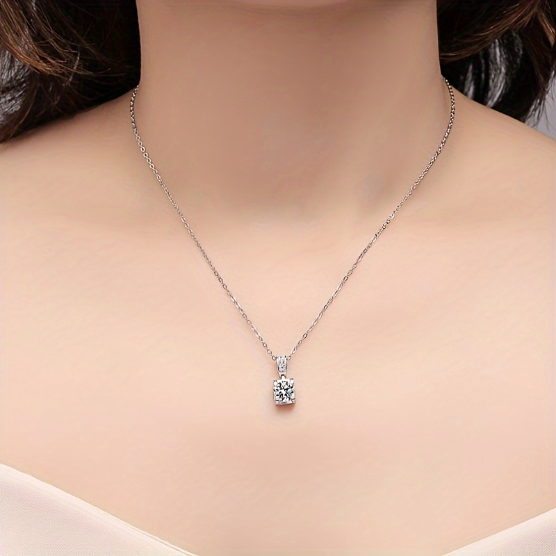 Women's 1 Carat Bull Head Pendant Necklace, 925 Silver
