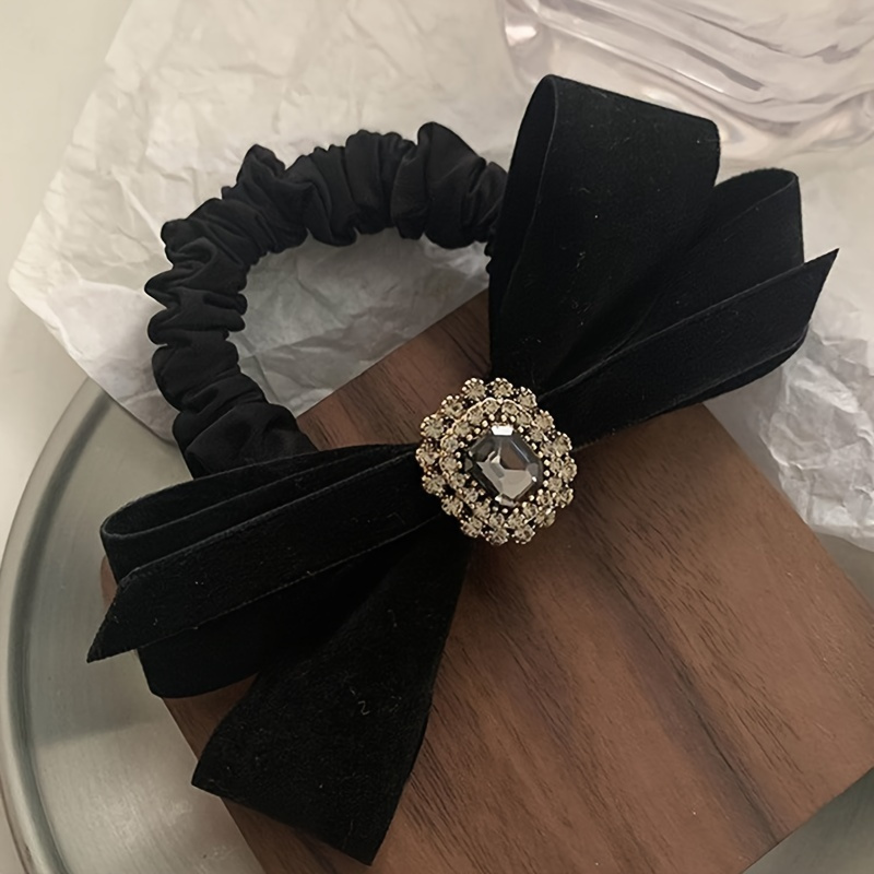 

Bow Tie Accents - & Women's