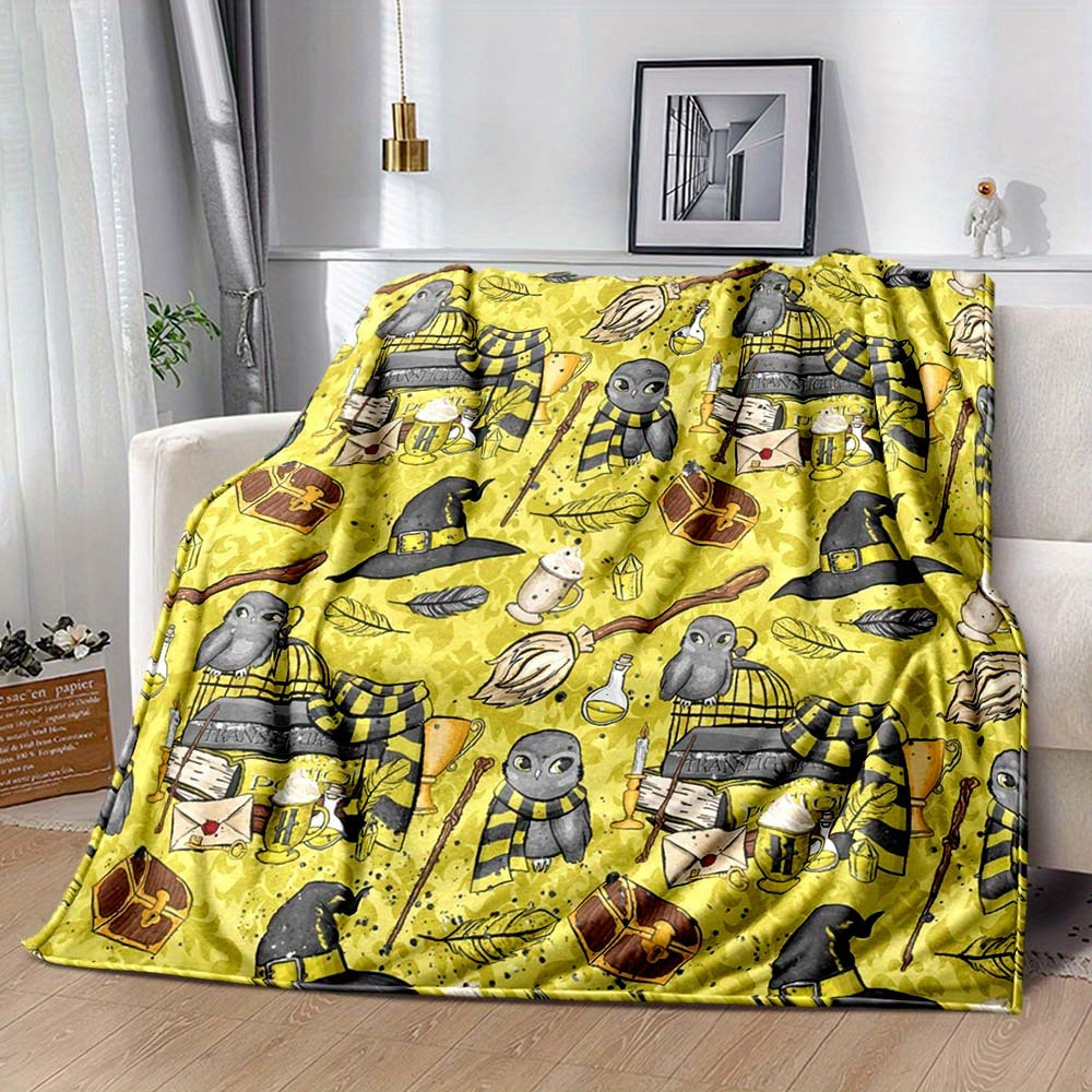 

Cozy Wizard & Owl Print Flannel Blanket - Soft, Warm Polyester Throw For Sofa, Bed, Travel, And Camping