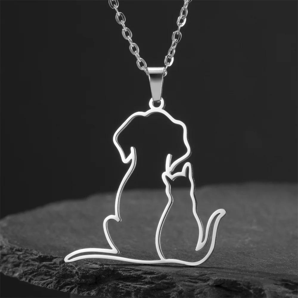 Image of A Stylish Pendant Necklace Featuring A Design, Made Of 304 304 Stainless Steel, Perfect For . This Bohemian-style Jewelry Is Suitable For Everyday Wear And Gift Occasions