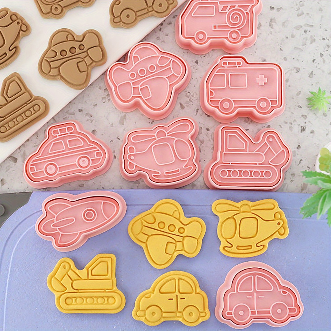 

-piece Set Of Plastic Press-type Cookie Molds, Rocket, , Airplane, Car Combination, Diy Baking Tools, Suitable For Making Children's Holiday Cookies, Bread, Fondant Desserts