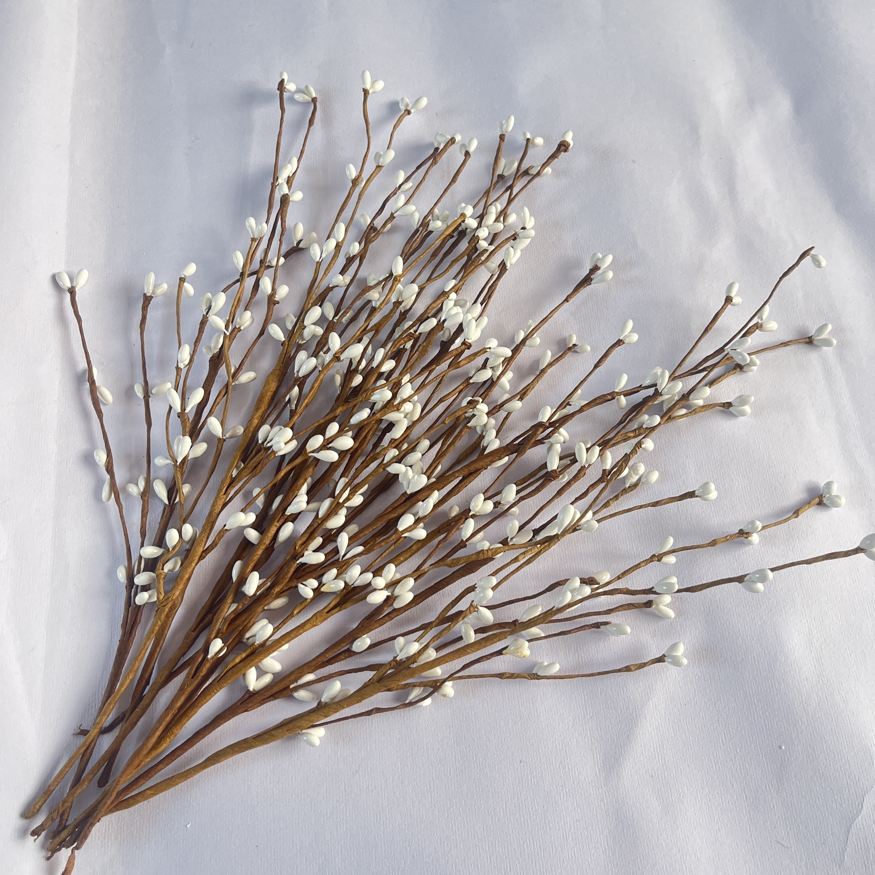 

40pcs White Berry Stems For Christmas - Tree Ornaments, Wreaths & Diy Crafts - Home Decor, Holly