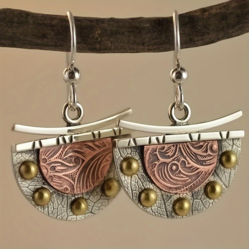 TEMU 1 Pair Stylish Vintage Fan-shaped Metal Earrings With Unique Carving Pattern - Personality To Any Outfit