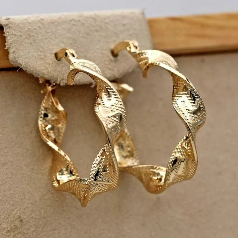 Image of 1 Pair Crooked Sculpture Hollow Big Hoop Earrings Women's Fashion Accessory Wedding Decoration Earrings