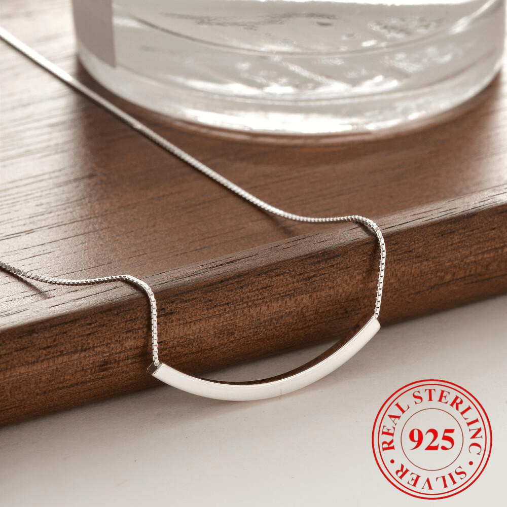 

Brand New 925 Sterling Silver Women's Necklace, Luxurious And Elegant