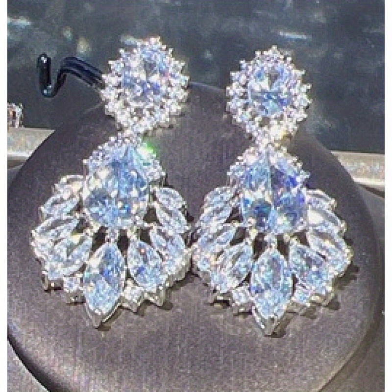 TEMU 2pc High End Heavy Explosion Flash Simulation Mozambique Diamond Luxury Pendant Necklace Women's Set