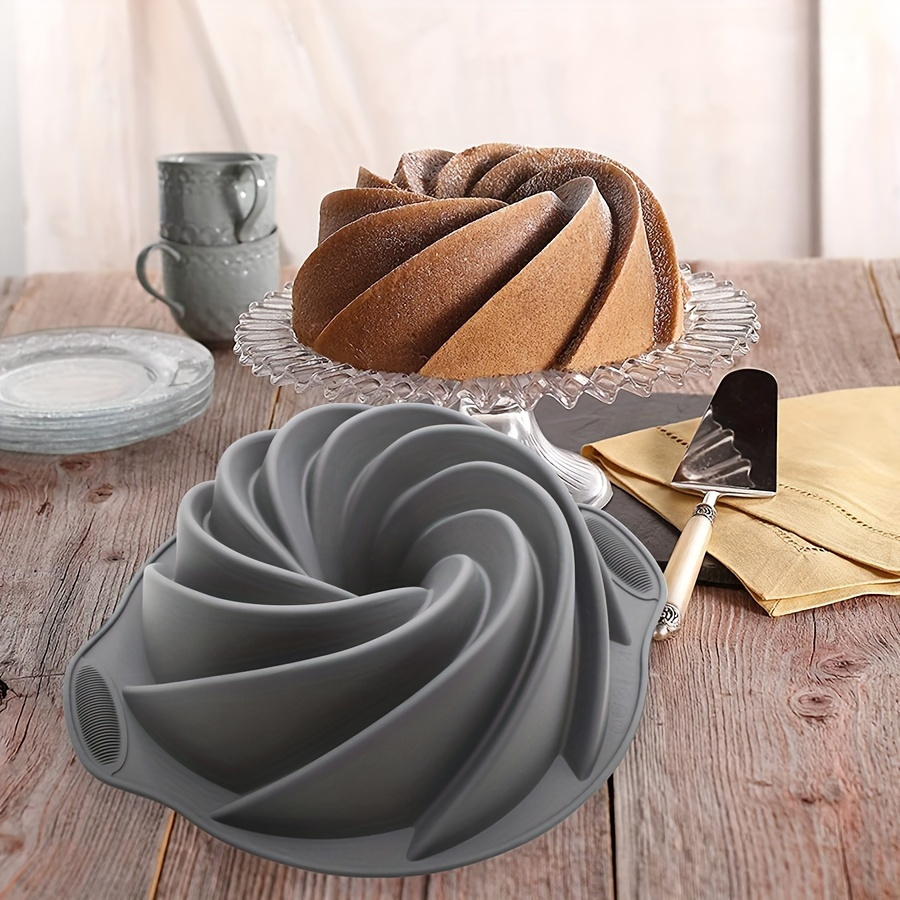 

Premium Silicone Bundt Pan - Fluted Tube Cake Mold For Baking, 11.2''x3.1'', Non-stick Bakeware