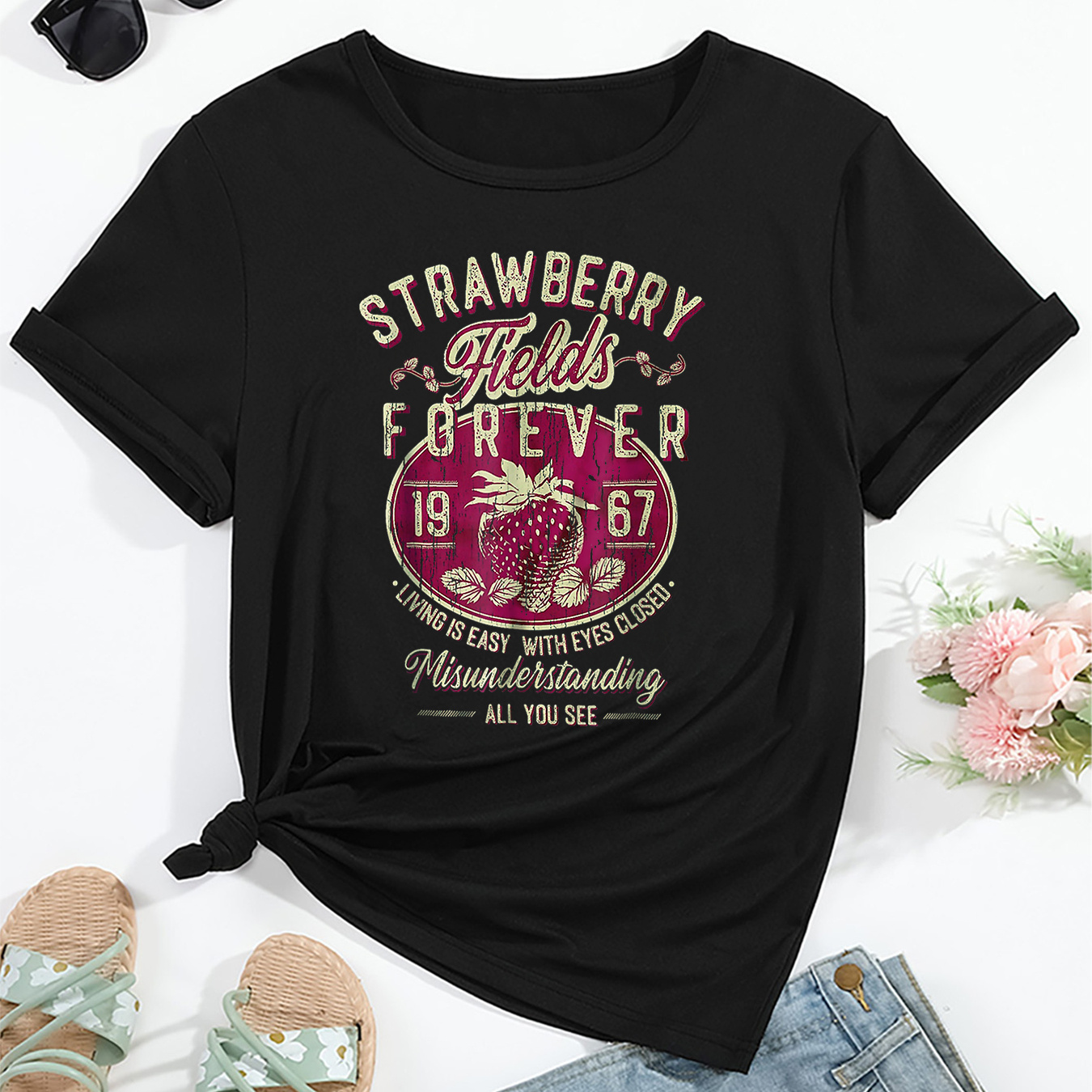 

Women's Purple Red Strawberry 1967 Print Round Neck T-shirt, Casual Knit Fabric, Short Sleeve, Regular Fit, Polyester, Cartoon Graphic, All-season, Pullover Style, Athletic & Outdoor Sports Tee