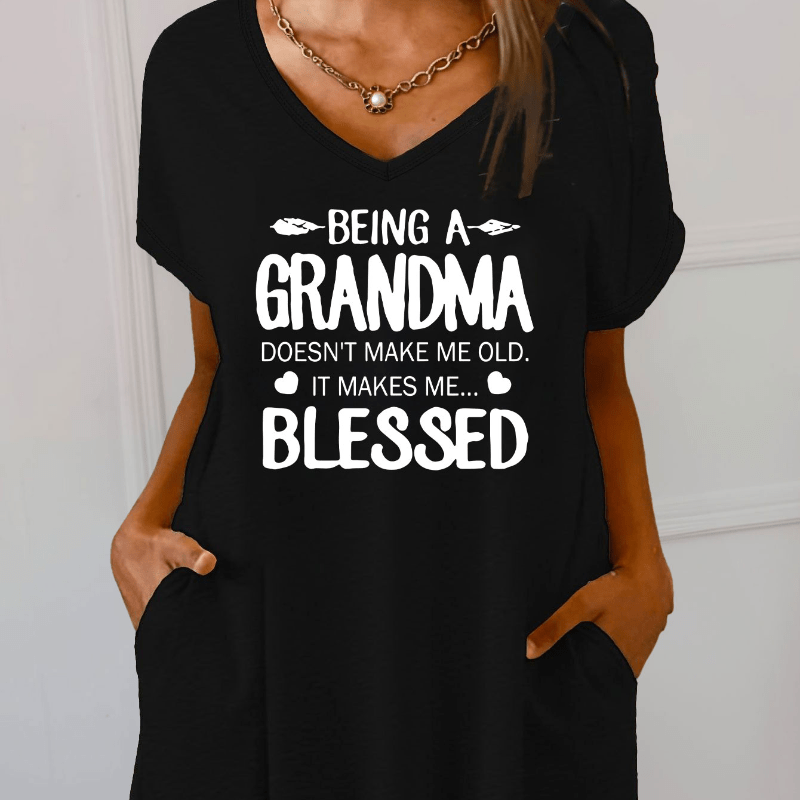 

Blessed Grandma V-neck Plus Size Nightdress With Pockets - Casual Knit Polyester Alphabet Pattern Loungewear For Women - Comfortable Medium Stretch Sleepwear