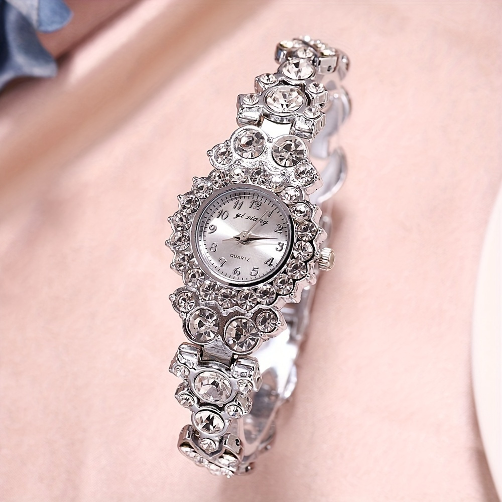 

Women's Watch Luxury Quartz Watch Elegant Glitter Bracelet Wrist Watch