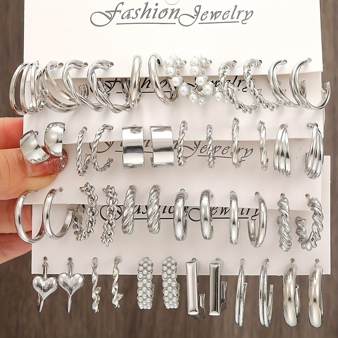 

12 Piece/ 48 Piece Set Of Silver Gray Circle Designed Earrings, Zinc Alloy Jewelry, Simple And Elegant Style Suitable For Women's Daily Wear