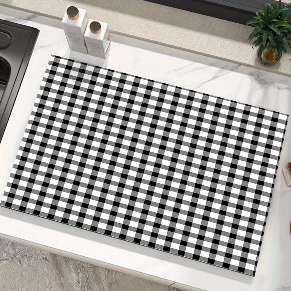 

1pc Black And White Checkered Print Dish Drying Mat For Home And Parties, Cut-to-fit, Quick-drying, Non-slip, Reusable, Heat Resistant, Polyester Absorbent Countertop Pad