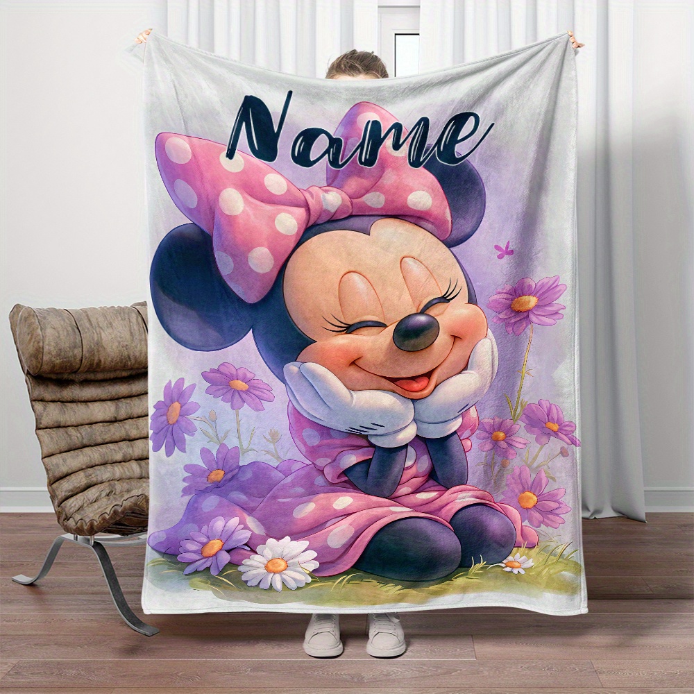 

1pc Personalized Mouse Design Flannel Throw Blanket – Custom Name Lightweight Fleece For Sofa, Bed, Camping, Living Room, Office – All-season Polyester Fiber, Soft & Warm, Machine Washable.