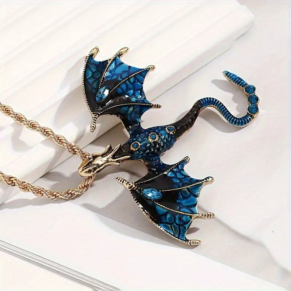 

1pc Flying Dragon Shape Inlaid Rhinestone Pendant Necklact, Gradient Color Accessories For Party Decoration