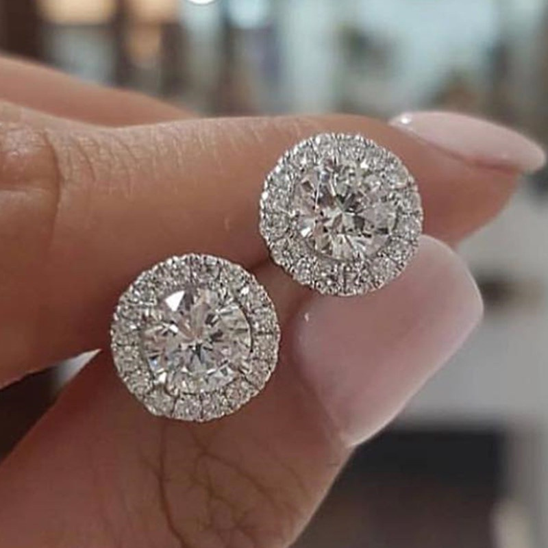 

New 1 Karat Round Moissanite Stud Earrings European And American Plated 18k Bright White Zircon Engagement Earrings