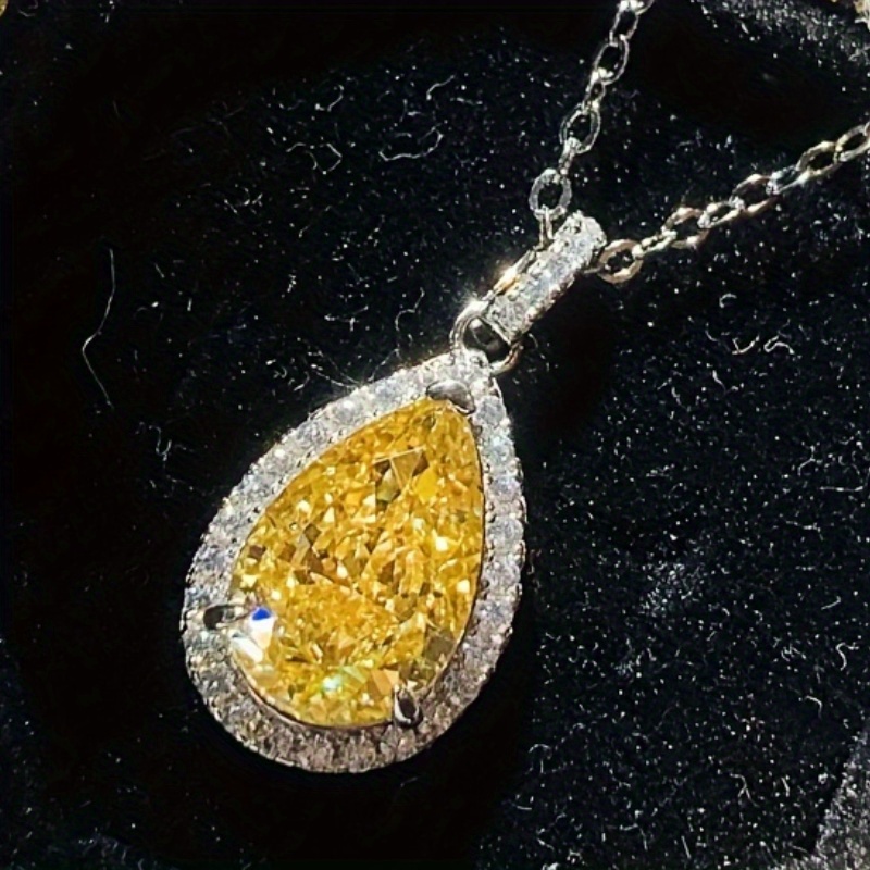 Image of Gorgeous Sparkling Yellow Zirconia Water Drop Pendant Necklace For Women Banquet Parties Luxurious Jewelry Daily Vacation Exquisite Additions Valentine's Day Gifts