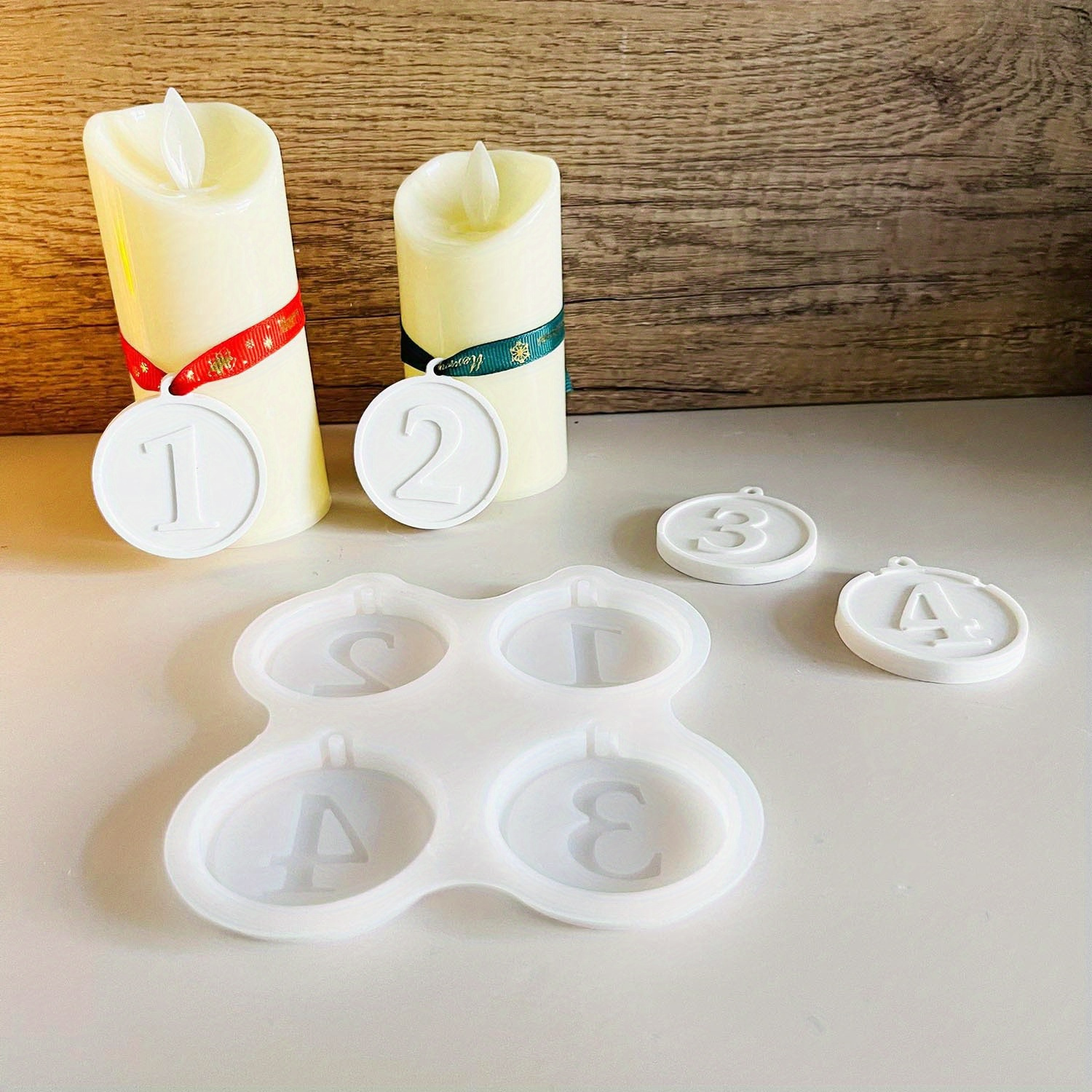 

Christmas Light Bulb Pendant Silicone Mold - Round 1234 Shape For Diy Holiday Decorations & Gift Tags