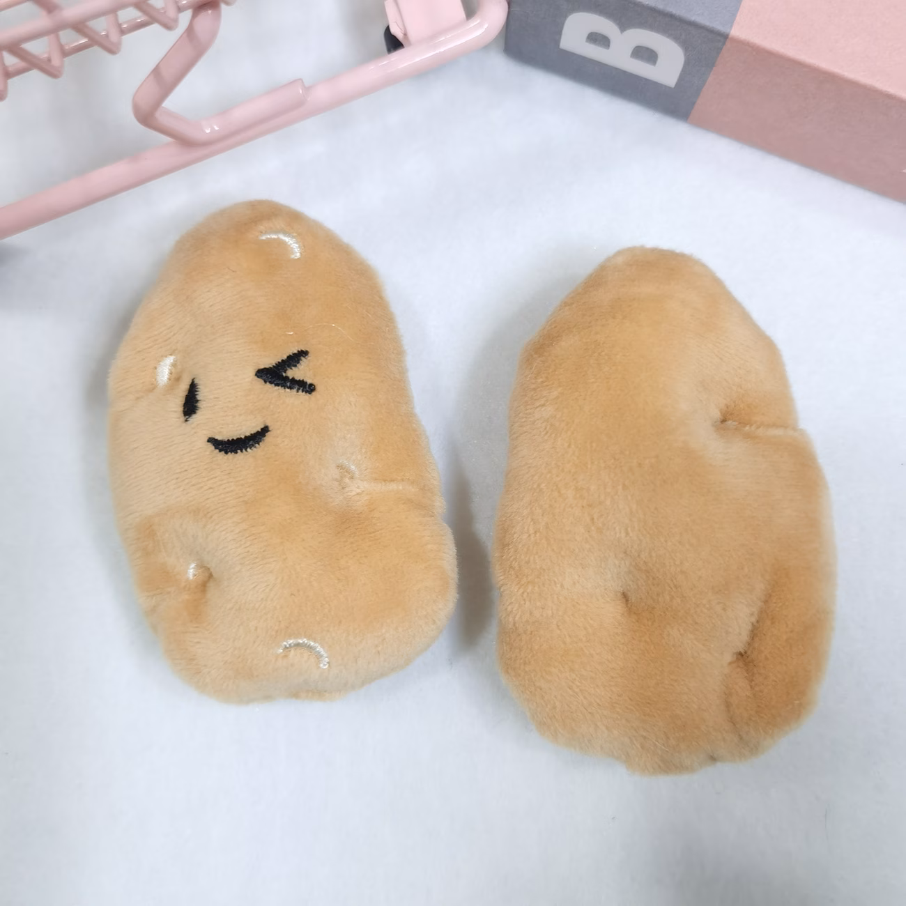 1pc adorable cartoon plush toy for and soft cuddly no batteries required pups and cats Product details 3