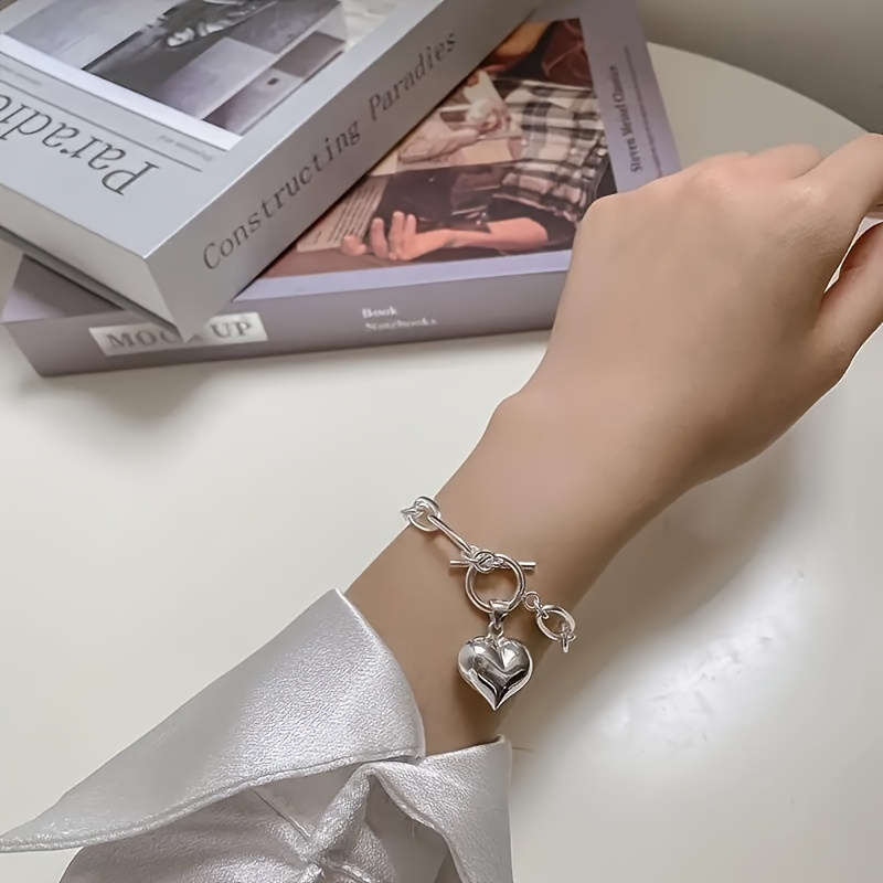 

New Creative 925 Sterling Silver Anti Allergy Bracelet Paired With Silver Heart-shaped Pendant, An Elegant And Casual Style Dating Gift