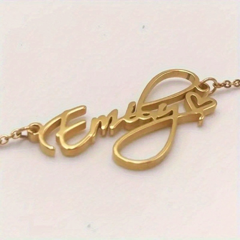 Women's Stylish Heart-Shaped Personalized Necklace