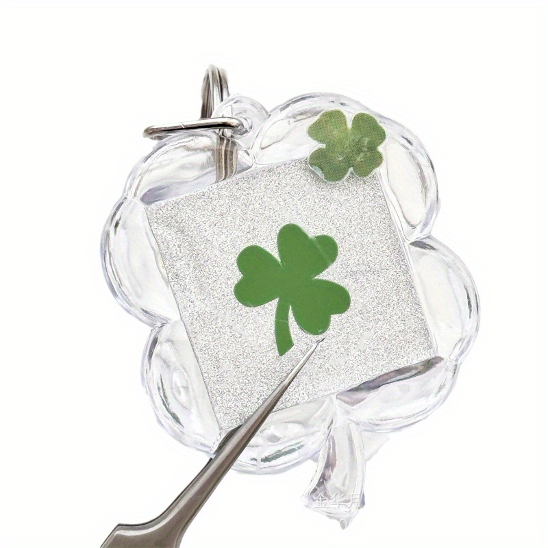 

Festive Acrylic Keychain: Blank Transparent Picture Frame With Four-leaf Clover Shell Pendant - Perfect For Diy Photo Albums And School Bag Charms