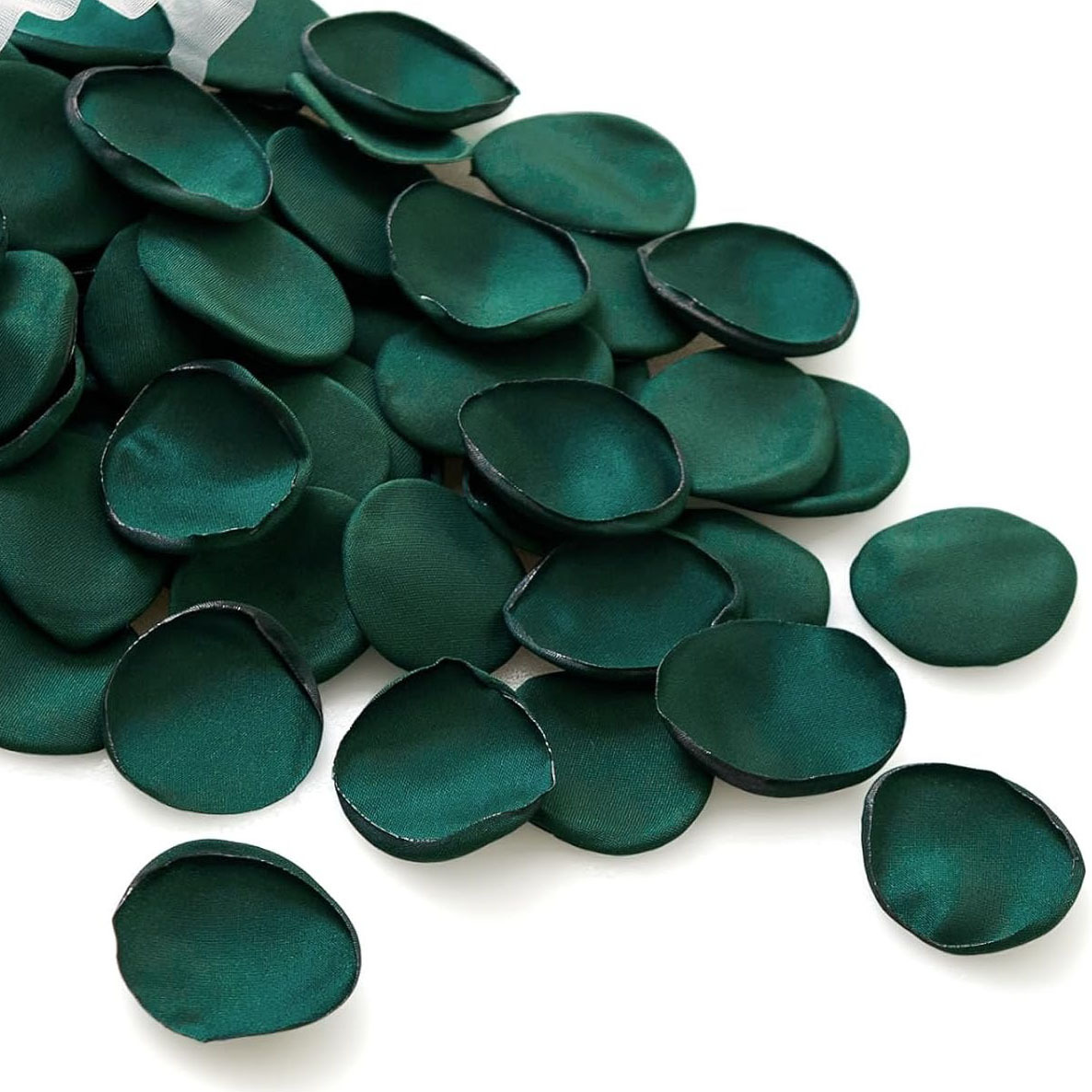 TEMU 240pcs Elegant Dark Green (emerald) Silk Rose Petals - Realistic Wedding & Event Decor, Reusable Floral Petals For Wedding Aisle, Basket, Bridal