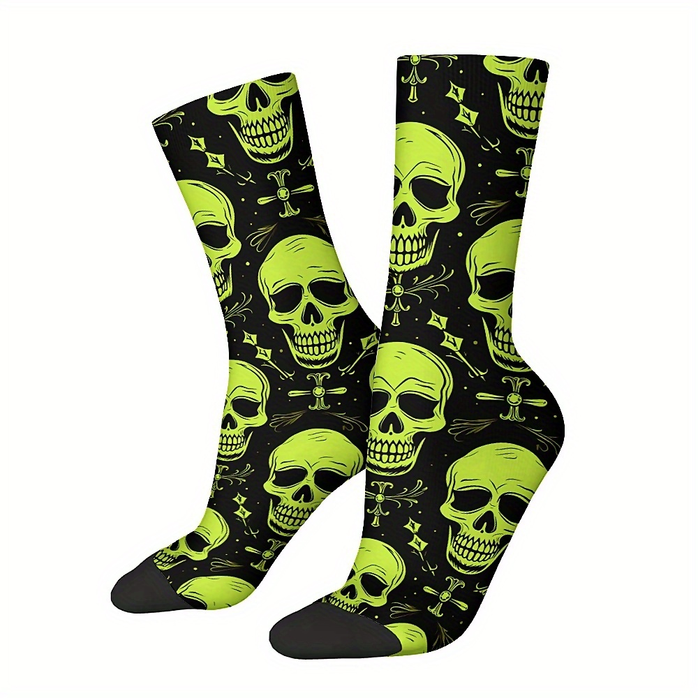 

Green Skull Pattern 1 Pair Men's Mid-calf Crew Socks, Breathable Comfy Casual Sports Socks For Basketball Running