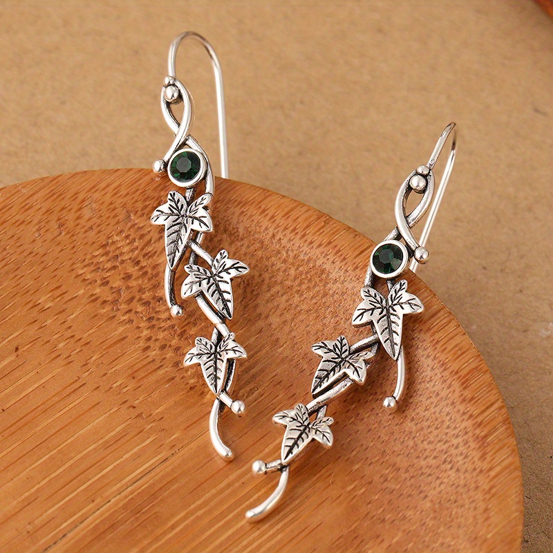 TEMU Silberfarbene Ohrringe - Efeu-Elf Pflanzenschmuck, Blatt-Design