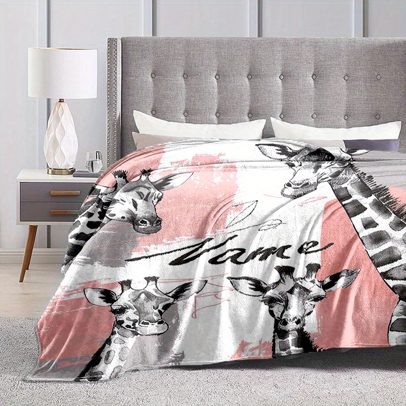 Personalized Giraffe Blanket with Name, Soft Cozy & Versatile