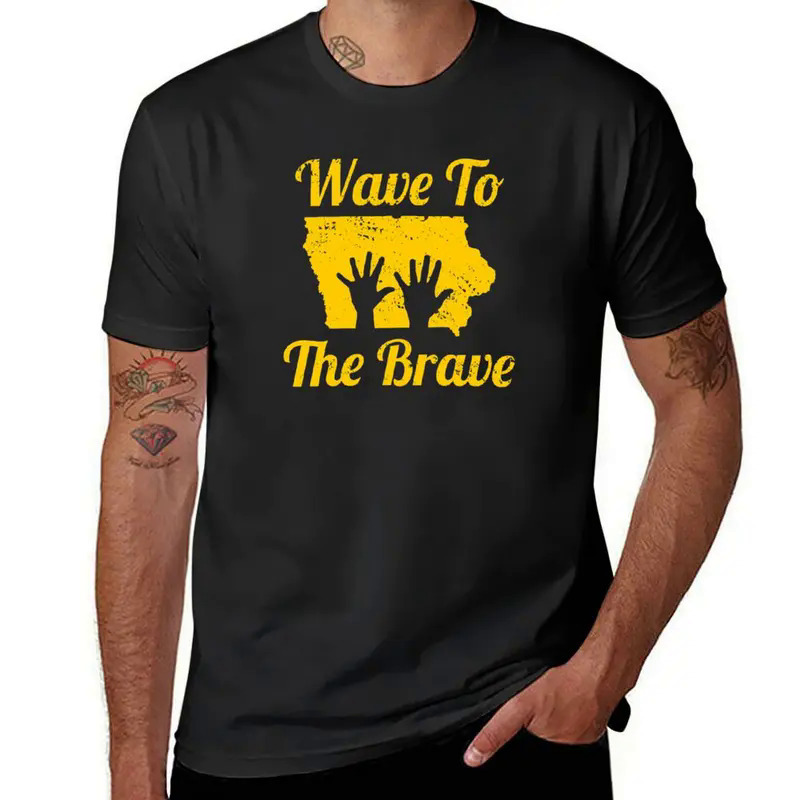 

Iowa Wave To The Brave Hospital Hand Waving Hero T-shirt Plain Hippie Clothes Vintage Sports Fans Men's T-shirts