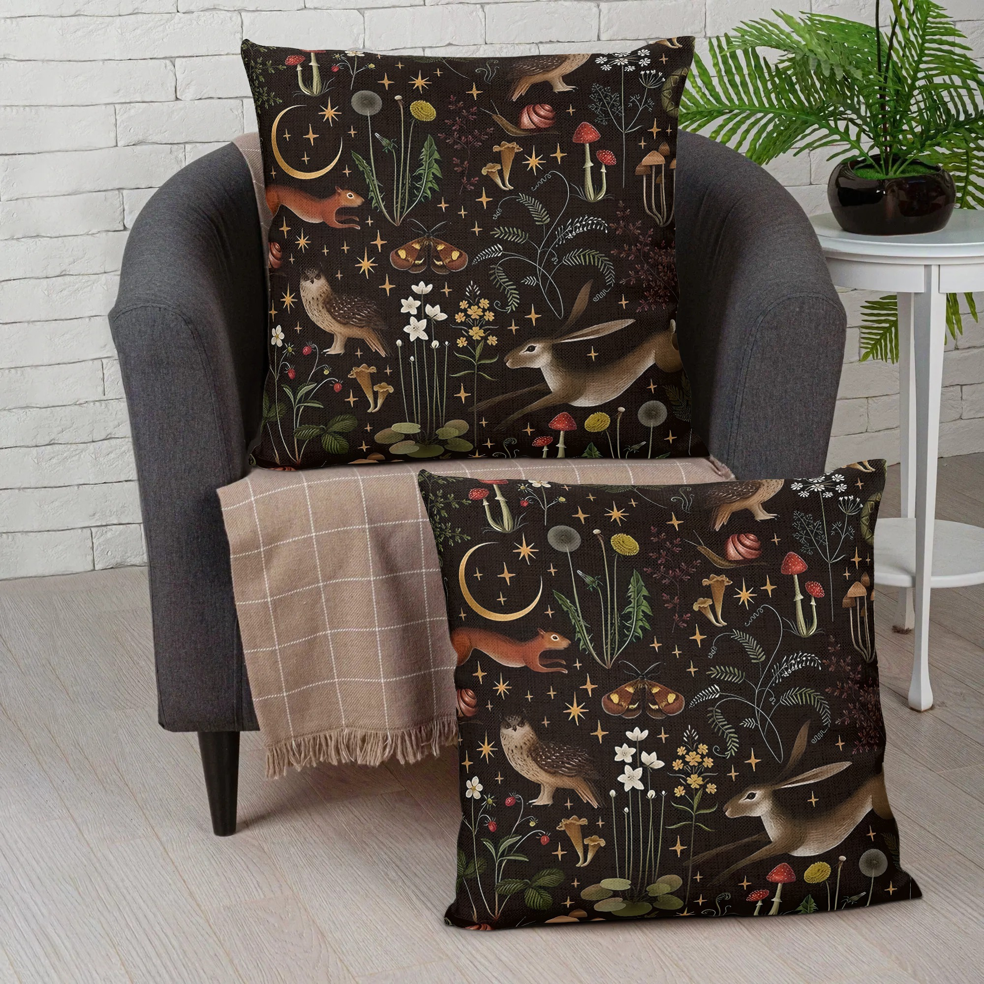 

2pcs Contemporary Linen Throw Pillow Covers, 18x18in, Zipper Closure, Machine Washable, Woven Fabric, Mystery Forest Animal & Plant Design For Home Bedroom, Office, Living Room Decor - No Insert